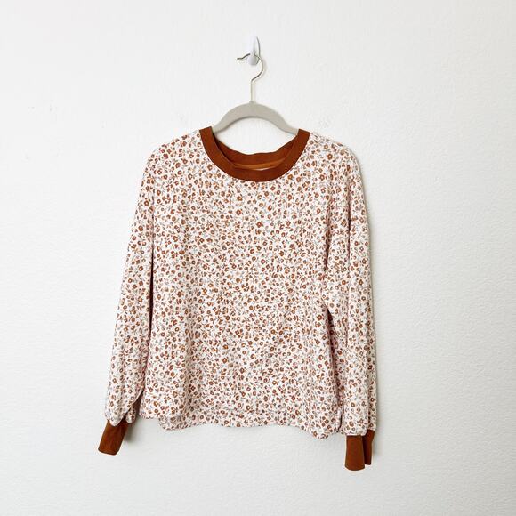 [Lou & Grey] Flower Cozy Cotton Terry Sweatshirt Long Sleeve Crew Neck Sz Medium - Picture 2 of 11